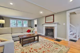 381 Willow St, Mansfield, MA 02048 - Photo 7