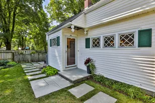 381 Willow St, Mansfield, MA 02048 - Photo 3