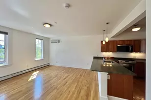 432 Norfolk St, Somerville, MA 02143 - Photo 5