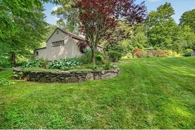 37 Champeaux, Brimfield, MA 01010 - Photo 35