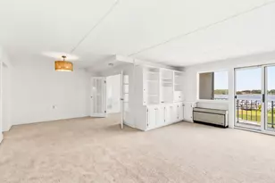 100 Cove Way, Quincy, MA 02169 - Photo 11