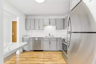 100 Cove Way, Quincy, MA 02169 - Photo 3