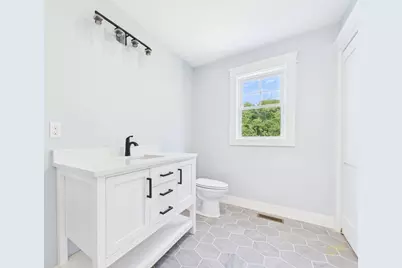 2 Wildberry Way, Westport, MA 02790 - Photo 9