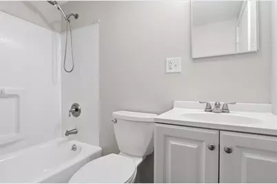 23 Frank St #6, Dracut, MA 01826 - Photo 11