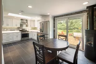 64 Chestnut St, Foxboro, MA 02035 - Photo 7
