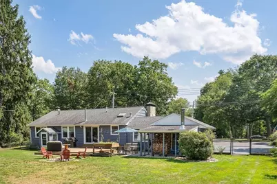 64 Chestnut St, Foxboro, MA 02035 - Photo 25