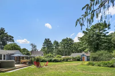 64 Chestnut St, Foxboro, MA 02035 - Photo 21