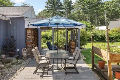 64 Chestnut St, Foxboro, MA 02035 - Photo 23