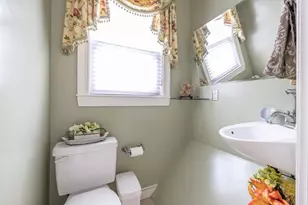820 Beaver St, Waltham, MA 02452 - Photo 13
