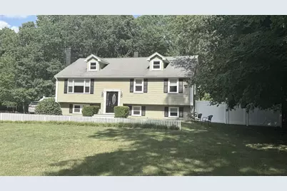 258 State St, Hanson, MA 02341 - Photo 1