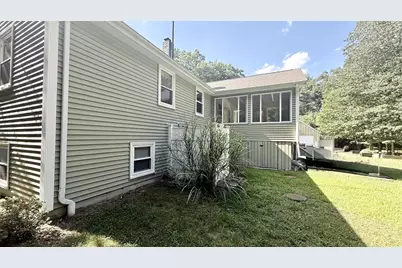 258 State St, Hanson, MA 02341 - Photo 19