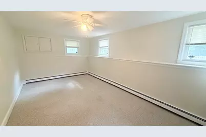 258 State St, Hanson, MA 02341 - Photo 17