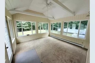 258 State St, Hanson, MA 02341 - Photo 7