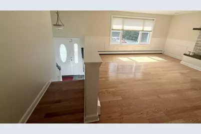 258 State St, Hanson, MA 02341 - Photo 3