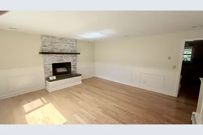 258 State St, Hanson, MA 02341 - Photo 5