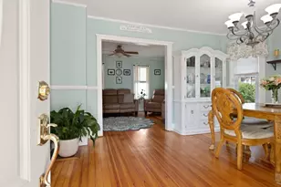 8 Palmer Ave, Saugus, MA 01906 - Photo 11