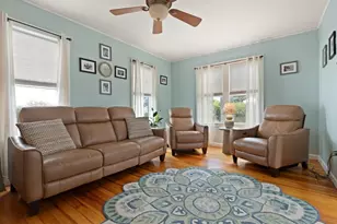 8 Palmer Ave, Saugus, MA 01906 - Photo 7