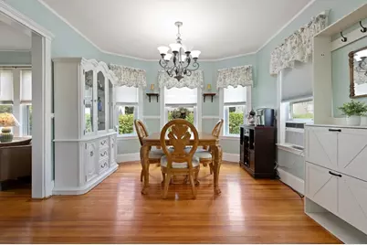 8 Palmer Ave, Saugus, MA 01906 - Photo 15