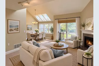 37 Harbor Hill Dr #37, Bourne, MA 02532 - Photo 3