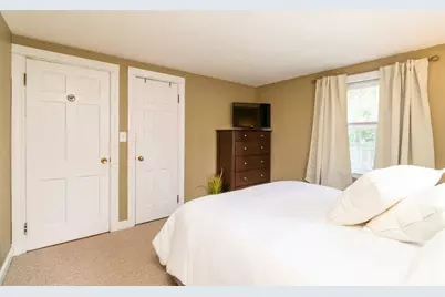 52 Chisholm Rd, Weymouth, MA 02190 - Photo 15