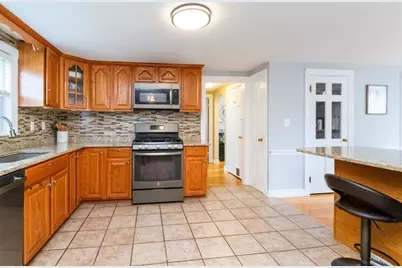 52 Chisholm Rd, Weymouth, MA 02190 - Photo 7