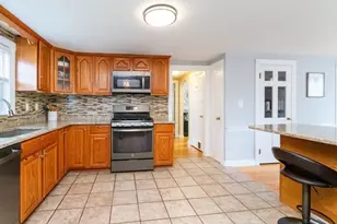 52 Chisholm Rd, Weymouth, MA 02190 - Photo 7