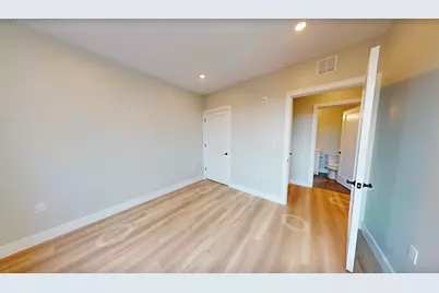 211 Green St. #410, Boston, MA 02130 - Photo 5