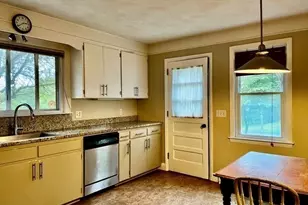 10 Chestnut St, Hatfield, MA 01038 - Photo 13