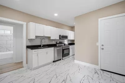 35-37 Ozark St, Springfield, MA 01108 - Photo 5
