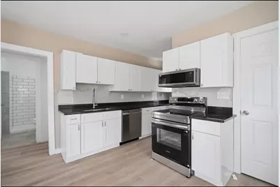 35-37 Ozark St, Springfield, MA 01108 - Photo 17