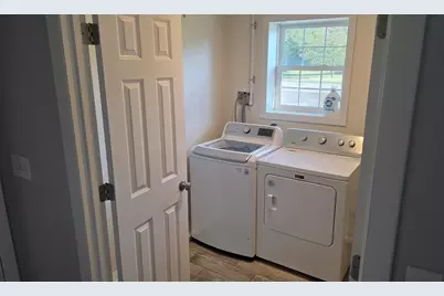 128 Evergreen Dr, Swansea, MA 02777 - Photo 33