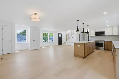 17 Kilburn Road, Newton, MA 02465 - Photo 5