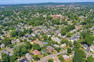 17 Kilburn Rd, Newton, MA 02465 - Photo 27