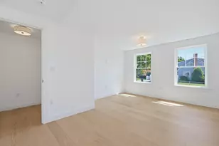 17 Kilburn Rd, Newton, MA 02465 - Photo 9