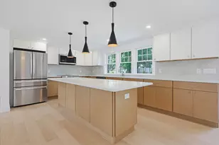 17 Kilburn Rd, Newton, MA 02465 - Photo 7