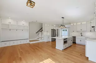 35 Poquanticut Ave, Easton, MA 02356 - Photo 11