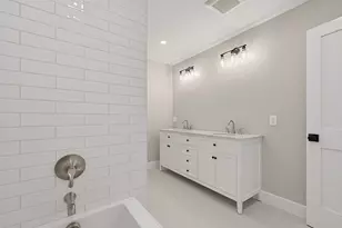 35 Poquanticut Ave, Easton, MA 02356 - Photo 23