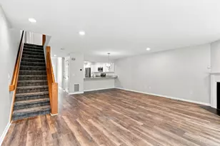 78 Pointe Rok Dr, Worcester, MA 01604 - Photo 5