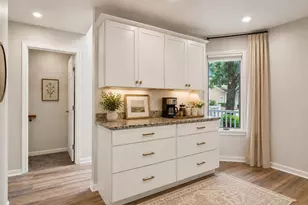 78 Pointe Rok Dr, Worcester, MA 01604 - Photo 13