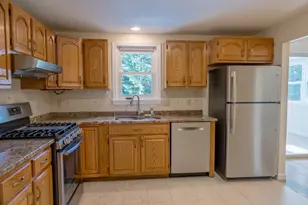 21 Debra Ln, Framingham, MA 01701 - Photo 9
