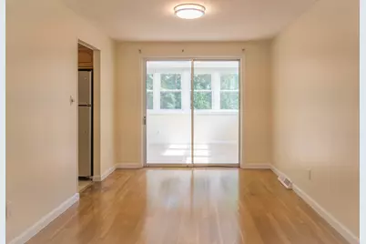 21 Debra Ln, Framingham, MA 01701 - Photo 5