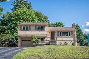 21 Debra Ln, Framingham, MA 01701 - Photo 1