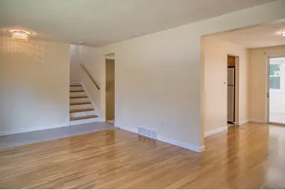 21 Debra Ln, Framingham, MA 01701 - Photo 3