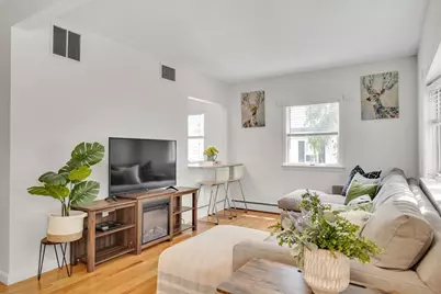 73 Dell Ave #73, Melrose, MA 02176 - Photo 3