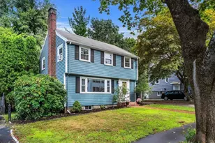 61 Elm St, Milton, MA 02186 - Photo 3