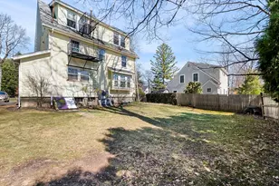 60 Denton Rd, Wellesley, MA 02482 - Photo 15