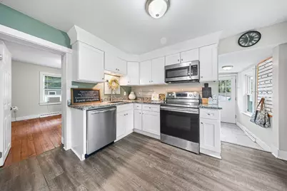38 Lynnbrook Ave, Taunton, MA 02780 - Photo 3