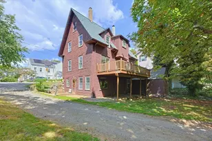 20 Marble St, Gloucester, MA 01930 - Photo 31