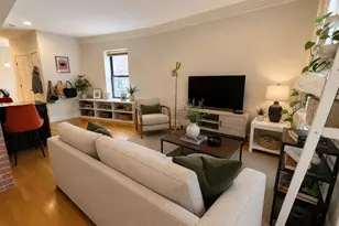 187 North St, Boston, MA 02113 - Photo 1
