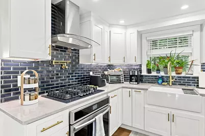 161 Summer St, Danvers, MA 01923 - Photo 9
